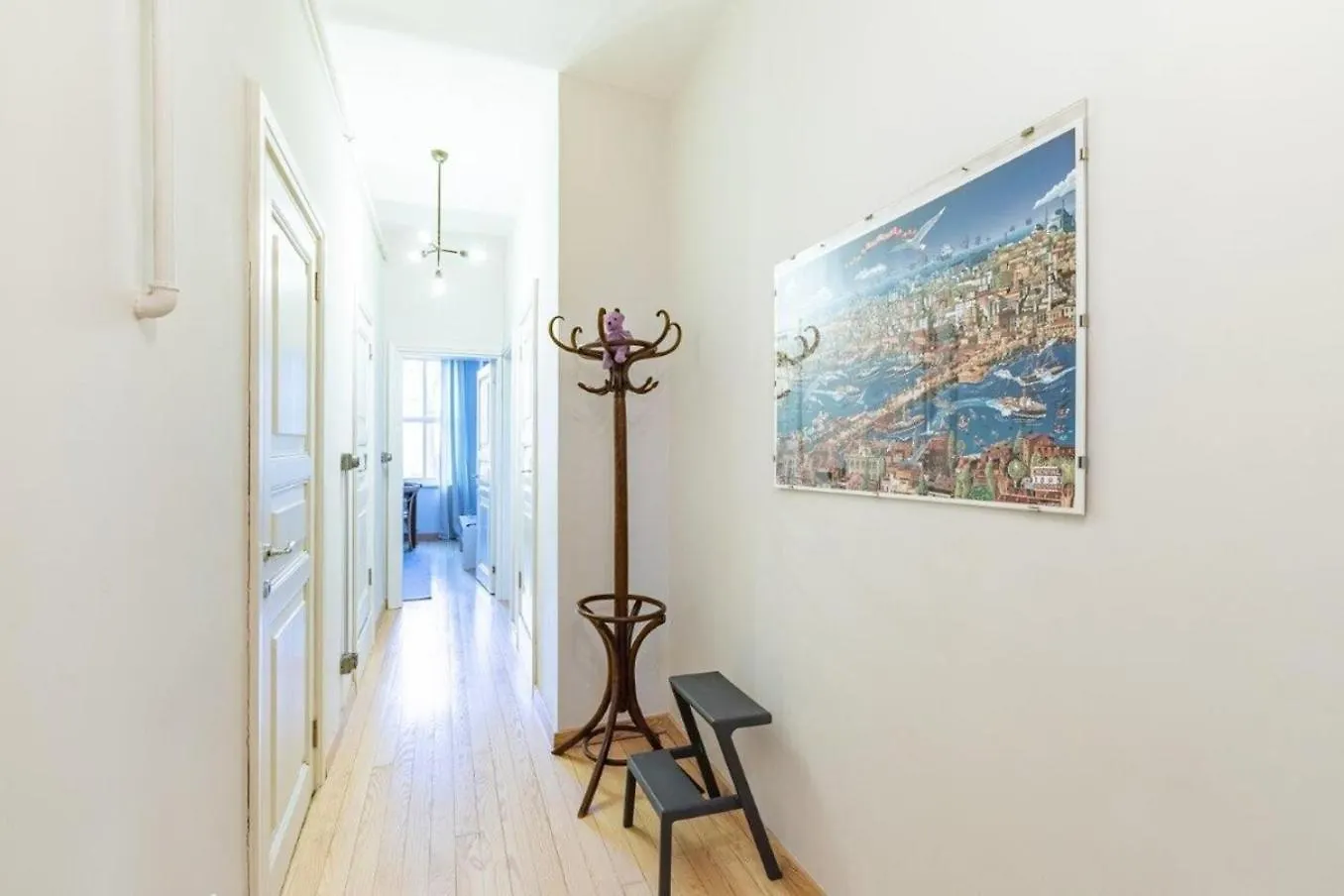 이스탄불 Warm Cozy Charming 2Bd2Bath Galatatower Gem! #256 아파트