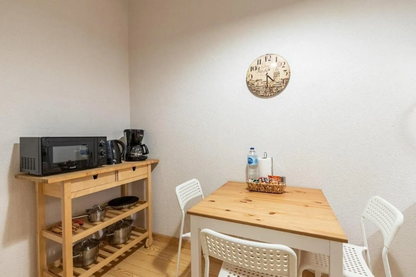 Warm Cozy Charming 2Bd2Bath Galatatower Gem! #256 Apartment Istanbul Turkey